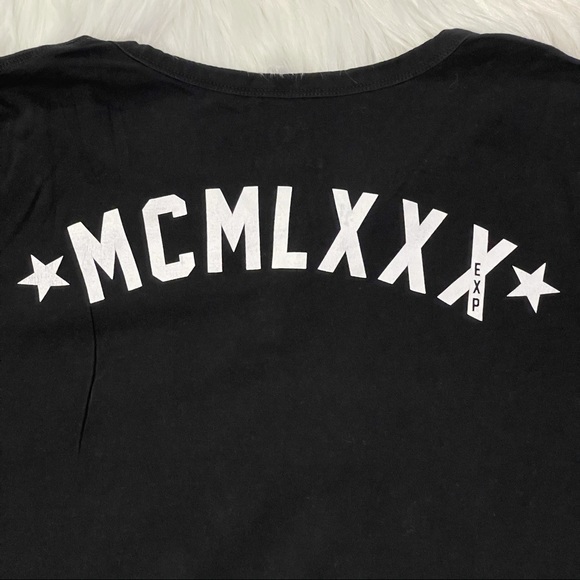 Express T-Shirt - Picture 3 of 5